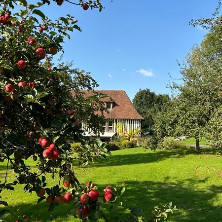 Penzion D'hotes - Domaine Le Coq Enchante